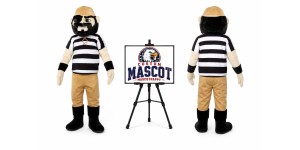 Pirate Man Mascot Costume for Parties Pirate Man Mascot Costume for Parties