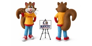 Adult Big Long Tail Squirrel Mascot Costume Adult Big Long Tail Squirrel Mascot Costume