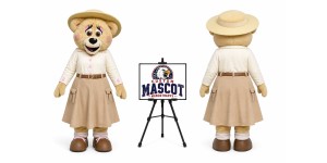 Bessie Bear Crealy Park In Devon Mascot Costume Bessie Bear Crealy Park In Devon Mascot Costume